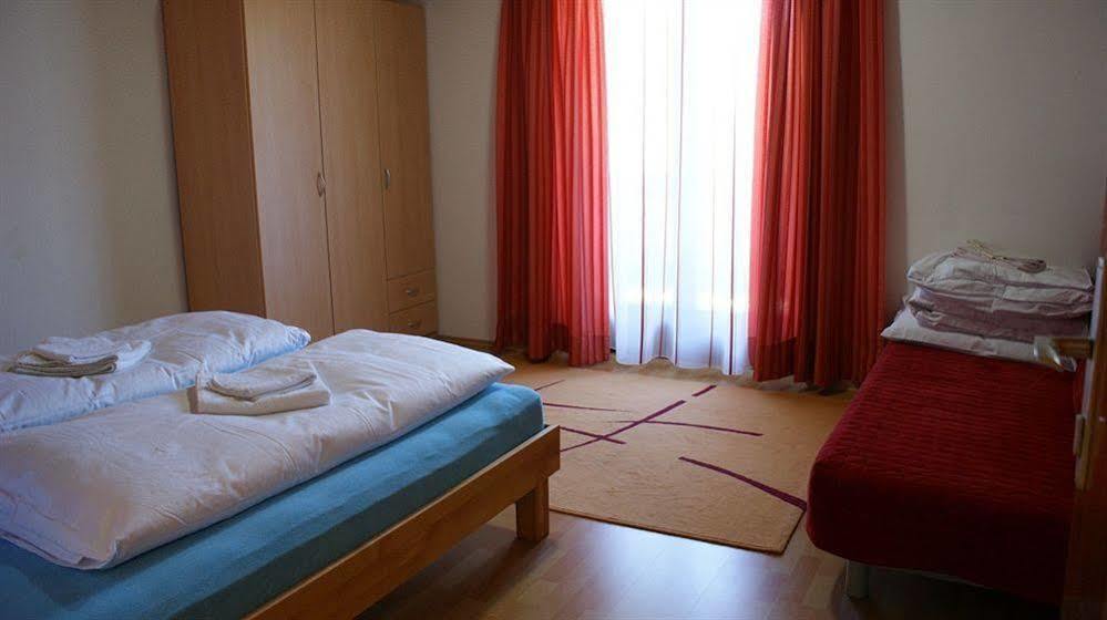 Landhaus Marlies Apartments Цел ам Зее Екстериор снимка